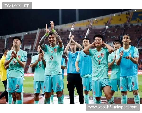 引爆赛场的秘密武器：中超球队快速反击与定位球练习全攻略